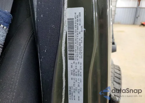 2016 Jeep Wrangler Unlimited Sport z USA, uszkodzony, nr VIN 1C4BJWDGXGL166566